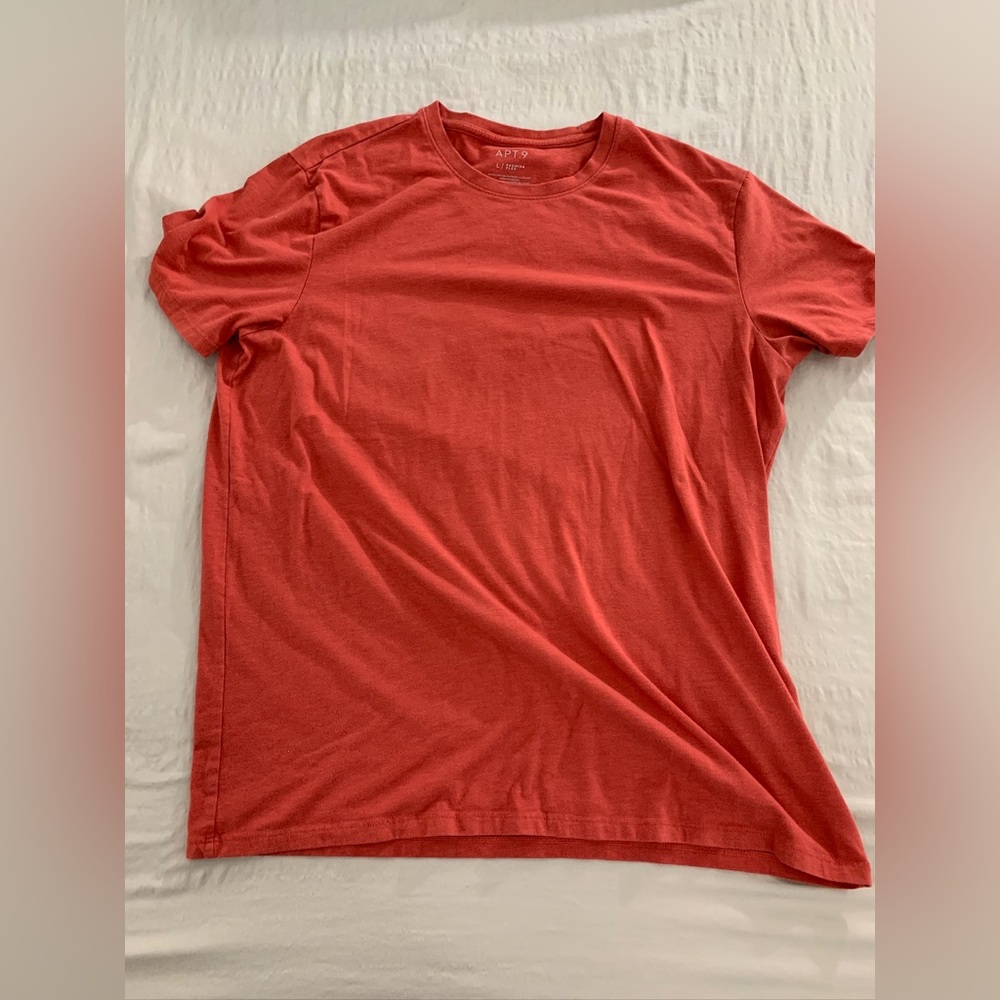 APT. 9 Orange Tee L